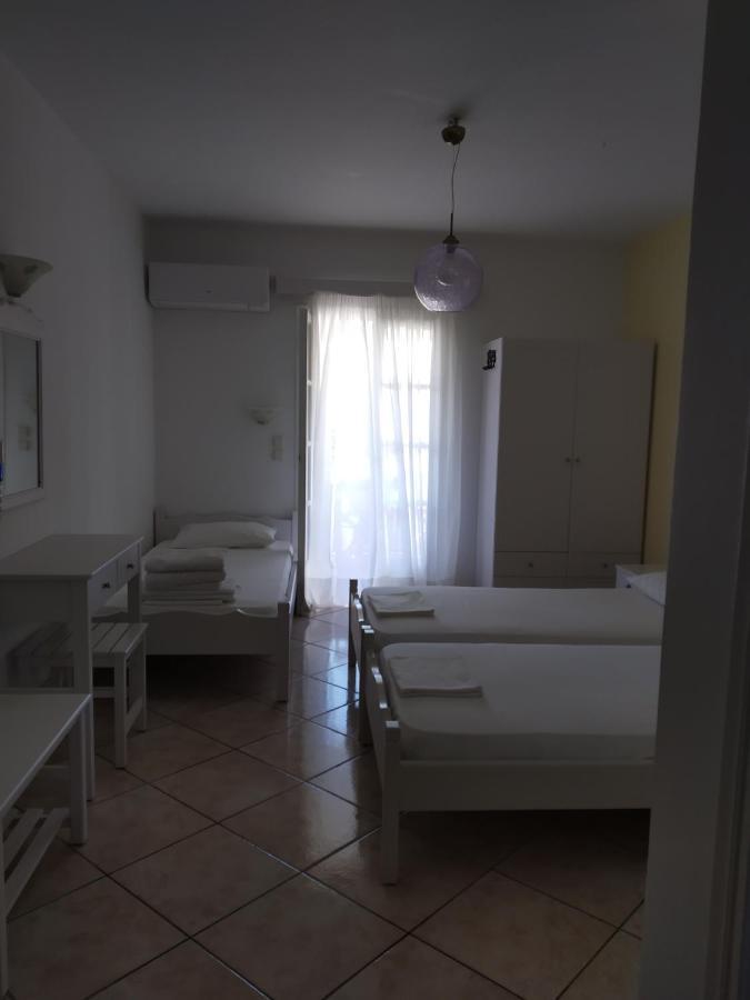 Elpidas Studios Agia Anna  Екстериор снимка